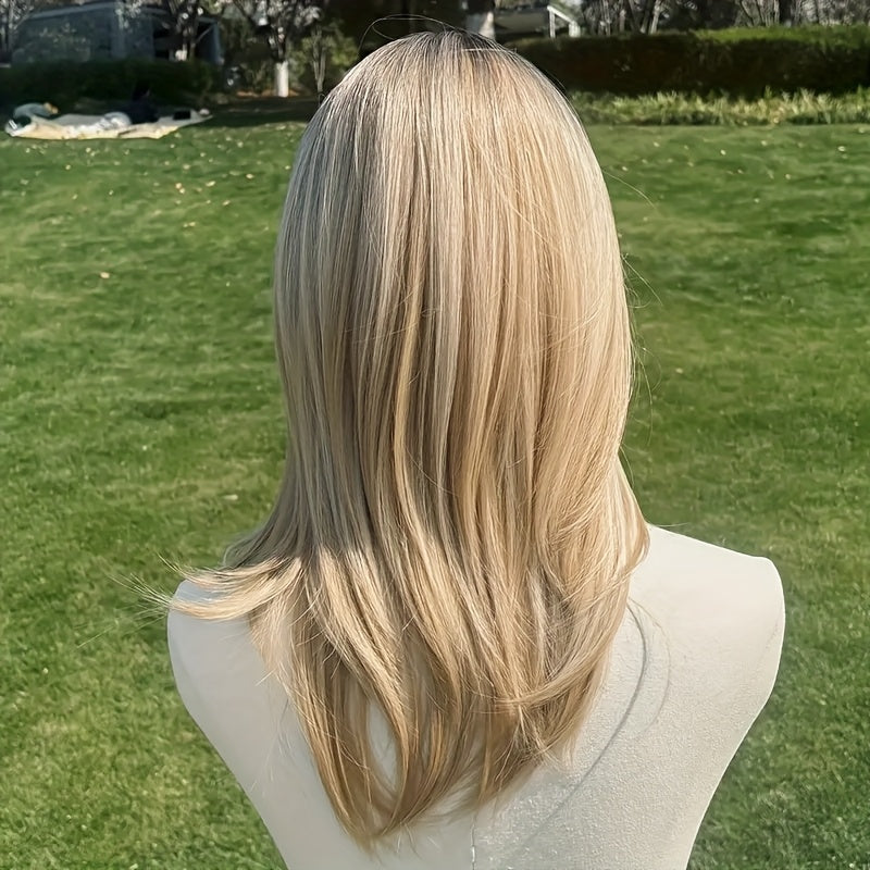 20 Inches Ladies Gradient Platinum Blonde Layered Chemical Fiber Wig, Daily Travel, Party, Easter, Music Festival And Other Various Occasions to Wear, Free Hairnet